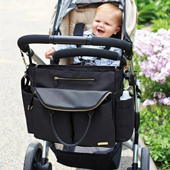 Skip Hop Chelsea Downtown Chic Diaper Satchel, Black - Picture 5 of 11